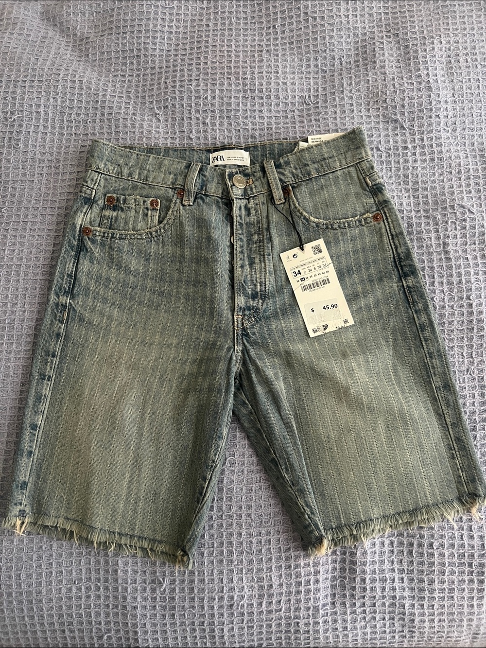 ZARA NWT Women’s SZ US 02 Retro Cycling Pinstripe Denim Shorts